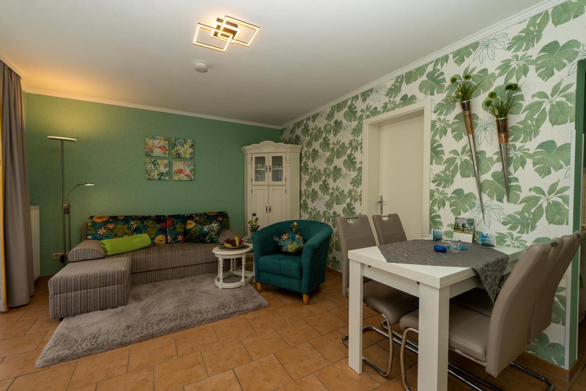 Haus Mozart Fewo Mit Balkon Binz Dış mekan fotoğraf